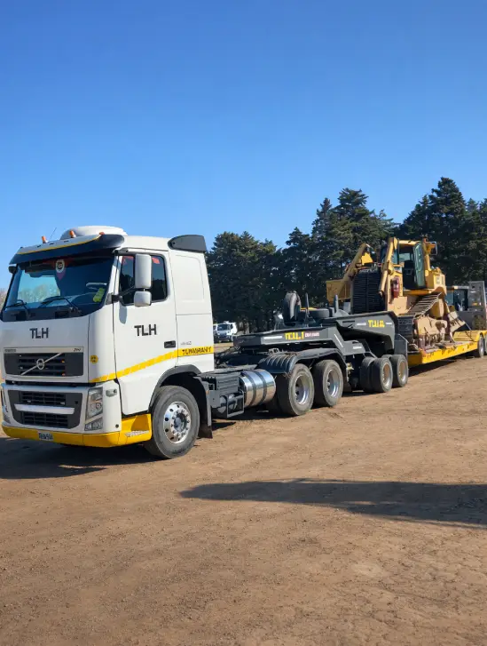 Transporte de cargas especiales maquinaria TLH